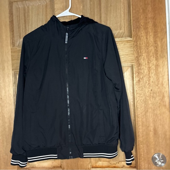 Tommy Hilfiger women’s Black 2 faces Jacket size SP - Picture 1 of 6